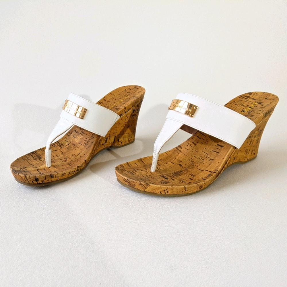 NWOT BCBGENERATION WEDGES